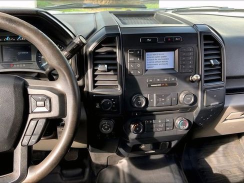 Used 2018 Ford F150 XL w/ Equipment Group 101A Mid image 6
