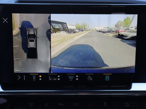 Used 2026 Chevrolet Silverado 2500 LTZ w/ Trail Boss Package image 15