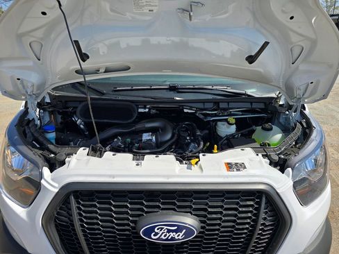 New 2026 Ford Transit 250 148 Medium Roof image 27