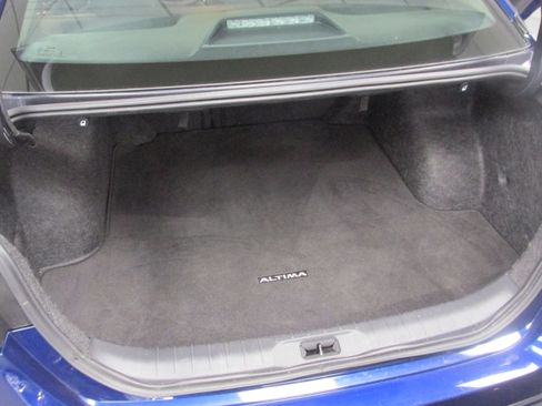 Used 2023 Nissan Altima 2.5 SR image 22