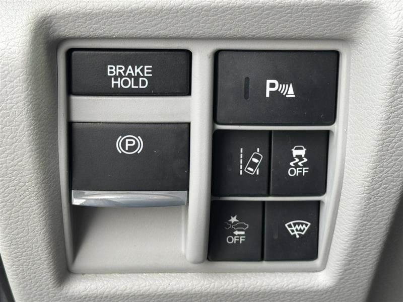 Used 2017 Acura MDX w/ Advance Package AWD/4WD image 28