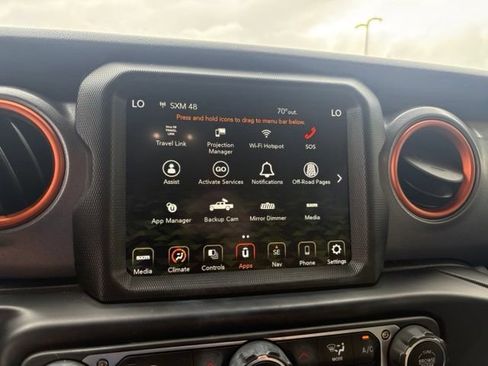 Used 2022 Jeep Gladiator Mojave w/ LED Lighting Group AWD/4WD image 18