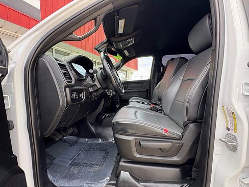 Used 2022 RAM 5500 Tradesman w/ Safety Group image 9