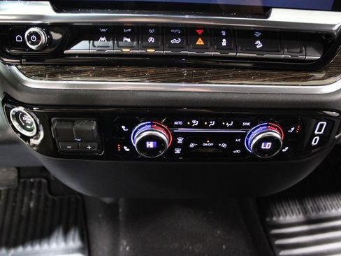 New 2026 GMC Sierra 1500 SLE w/ X31 Off-Road Package image 31