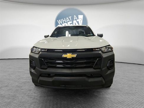 Certified 2025 Chevrolet Colorado W/T w/ Advanced Trailering Package image 9
