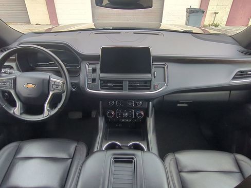 Used 2024 Chevrolet Tahoe LT AWD/4WD image 19