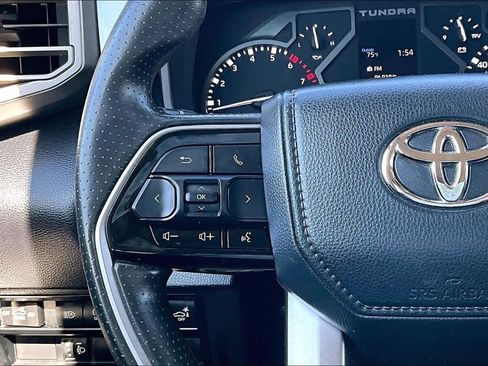 Used 2023 Toyota Tundra SR5 w/ SR5 Convenience Package AWD/4WD image 23