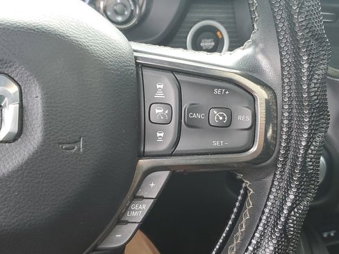 Used 2019 RAM 1500 Limited image 14