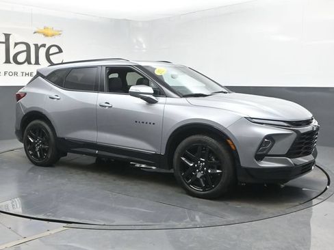 Used 2023 Chevrolet Blazer RS w/ Driver Confidence II Package AWD/4WD image 6