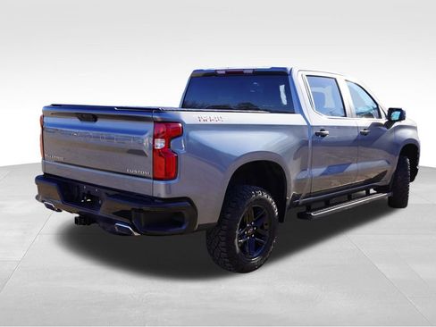 Used 2020 Chevrolet Silverado 1500 Custom Trail Boss w/ Custom Convenience Package image 3