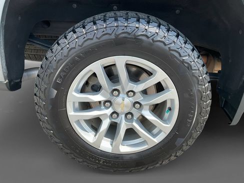 Used 2020 Chevrolet Silverado 1500 LT w/ All-Star Edition AWD/4WD image 10