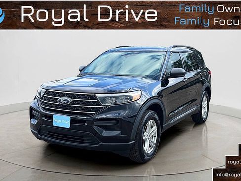 Used 2022 Ford Explorer XLT w/ Class IV Trailer Tow Package AWD/4WD image 1