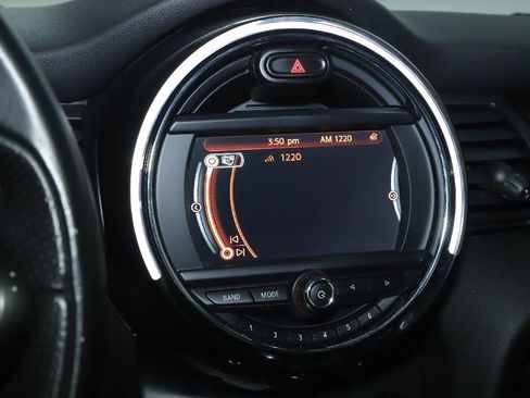 Used 2018 MINI Cooper S FWD image 26