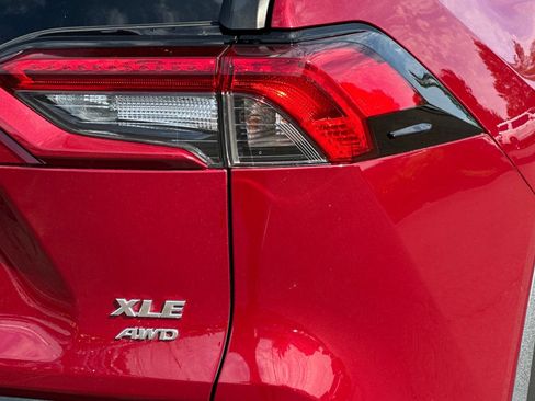 Used 2019 Toyota RAV4 XLE Premium w/ Advanced Technology Package AWD/4WD image 25