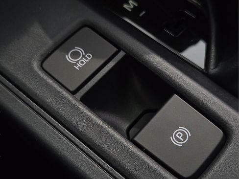 New 2026 Toyota Corolla Cross LE FWD image 22