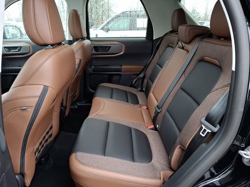 Certified 2025 Ford Bronco Sport Outer Banks w/ Outer Banks Tech Package+ image 13