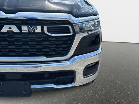 Used 2025 RAM 1500 Big Horn AWD/4WD image 9