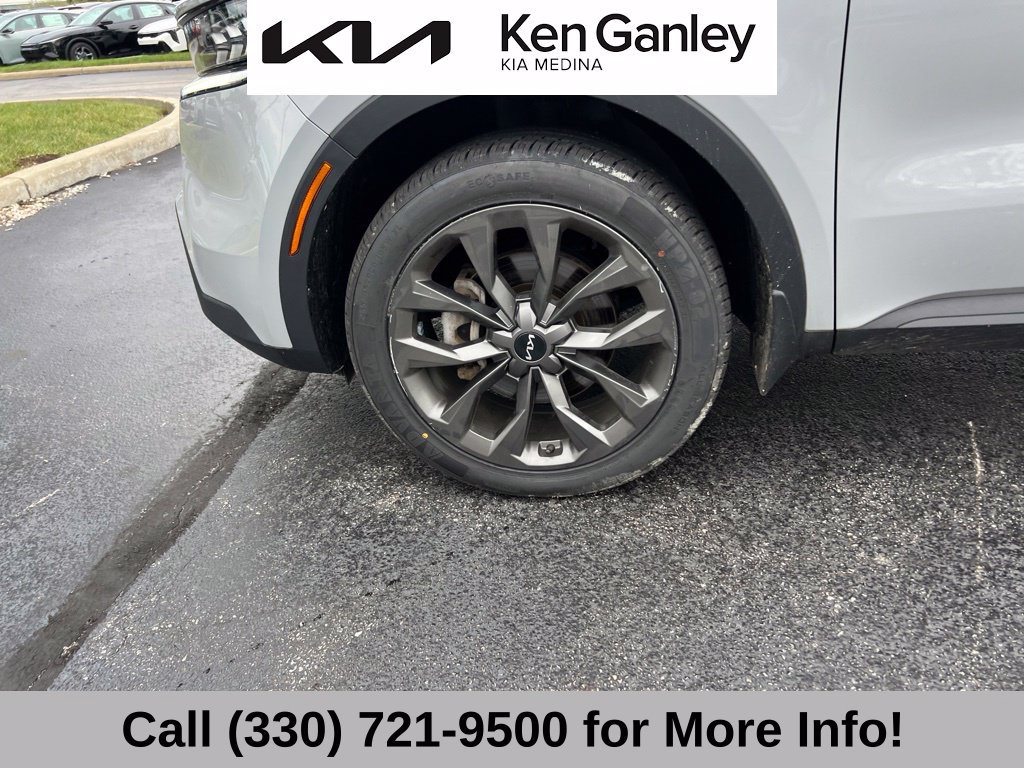 Certified 2023 Kia Sorento SX Prestige AWD/4WD image 17