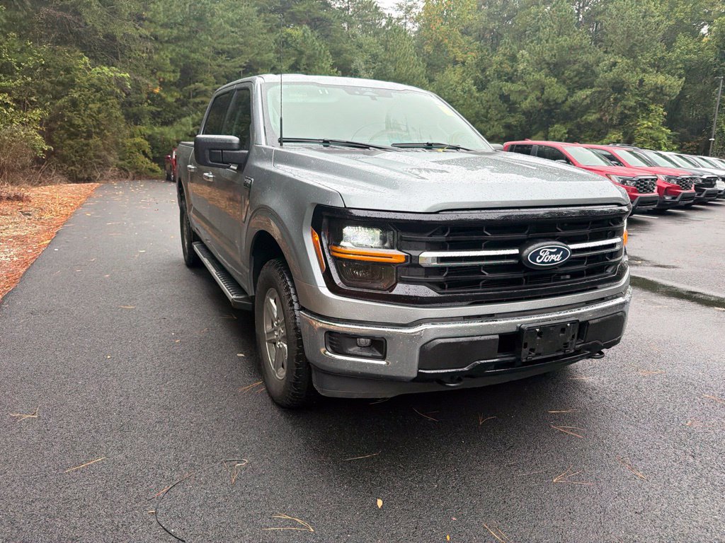Used 2025 Ford F150 XLT w/ Equipment Group 301A Standard AWD/4WD image 4