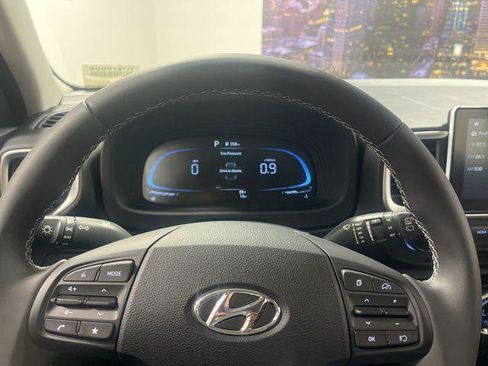 New 2026 Hyundai Venue SEL FWD image 12