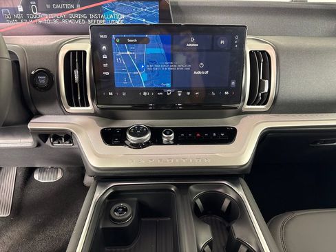 New 2026 Ford Expedition Max Active RWD image 28