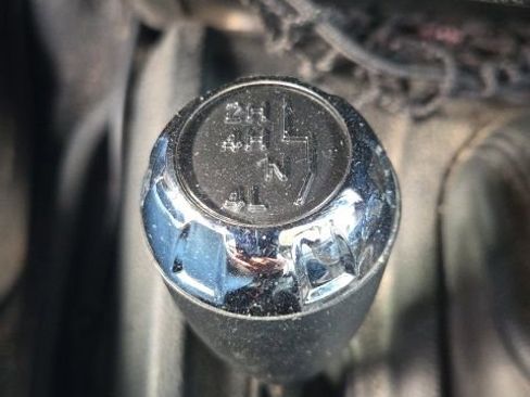 Used 2015 Jeep Wrangler Unlimited Rubicon image 26