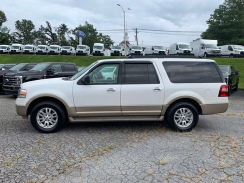 Used 2014 Ford Expedition EL XLT w/ Equipment Group 202A AWD/4WD image 5
