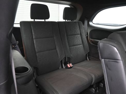 Used 2022 Dodge Durango SXT w/ Blacktop Package AWD/4WD image 17