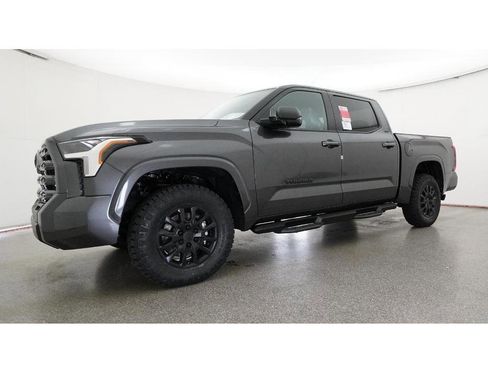 New 2026 Toyota Tundra SR5 AWD/4WD image 17