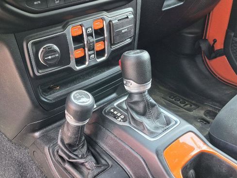 Used 2020 Jeep Wrangler Unlimited Sport AWD/4WD image 10