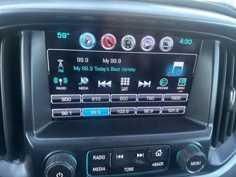 Used 2018 Chevrolet Colorado LT image 20