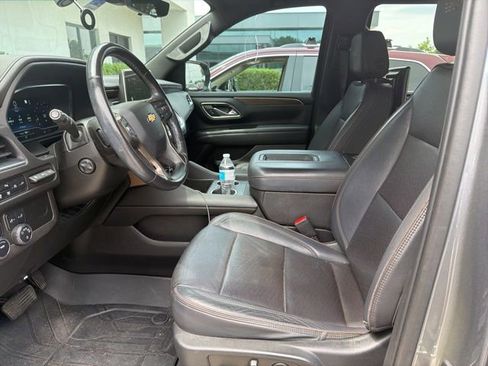 Used 2022 Chevrolet Tahoe High Country RWD image 8