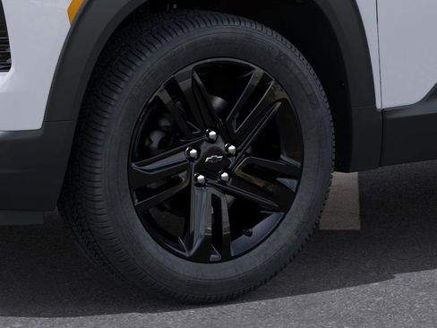 New 2026 Chevrolet TrailBlazer LT image 9