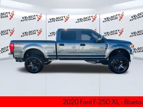 Used 2020 Ford F250 XL w/ STX Appearance Package AWD/4WD image 2