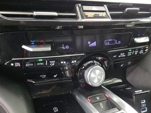 Used 2023 Acura MDX w/ Technology Package FWD image 30
