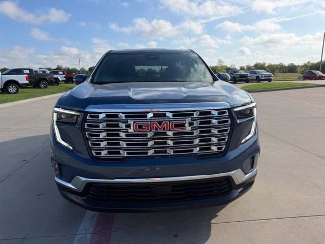 Used 2026 GMC Acadia Denali AWD/4WD image 9