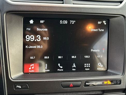 Used 2018 Ford Explorer XLT w/ Equipment Group 202A image 19