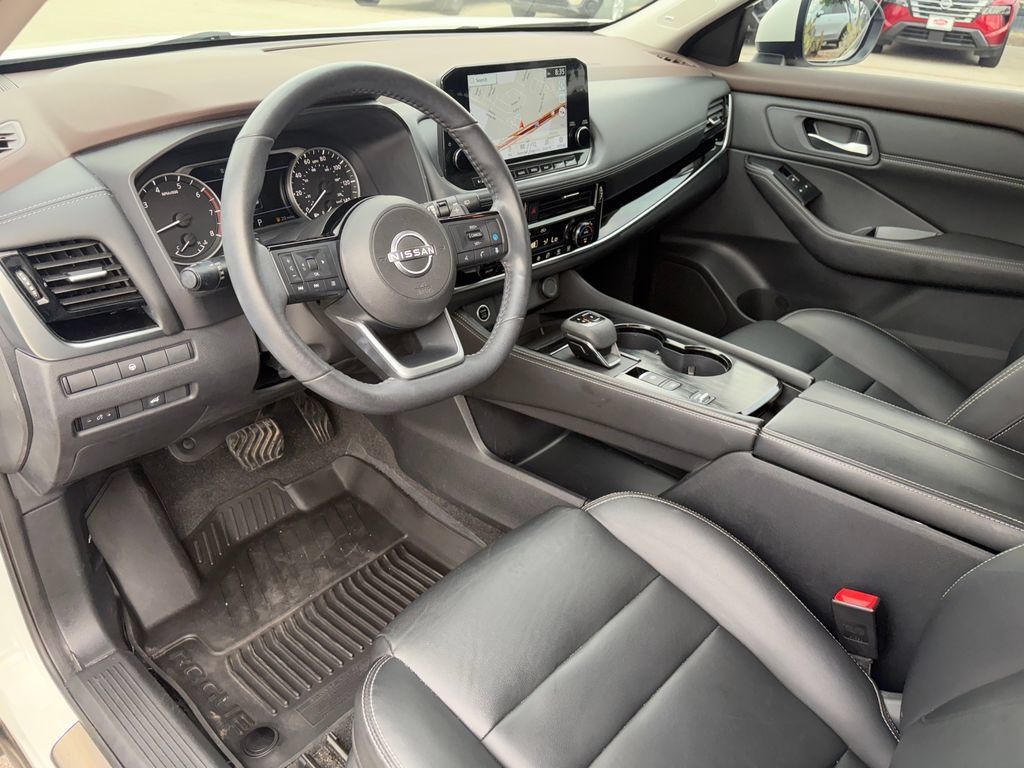 Certified 2023 Nissan Rogue SL w/ SL Premium Package FWD image 8