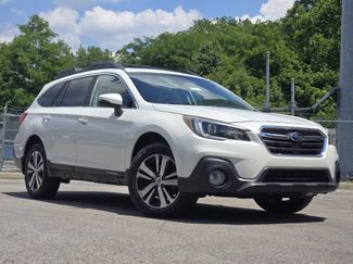 Used 2018 Subaru Outback 2.5i Limited AWD/4WD video 1