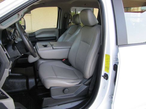 Used 2022 Ford F250 XL w/ Power Equipment Group AWD/4WD image 15