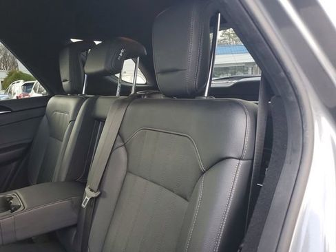 Used 2018 Mercedes-Benz GLE 350 image 16