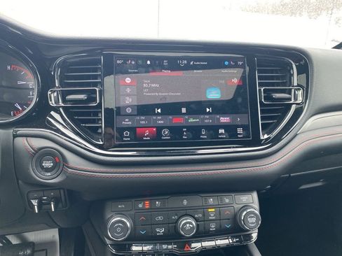 Used 2025 Dodge Durango GT image 16