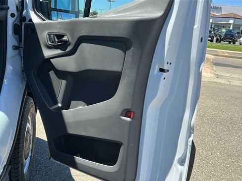 New 2026 Ford Transit 250 148 Medium Roof RWD image 10
