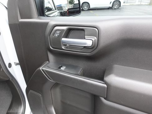 Used 2024 GMC Sierra 1500 Pro w/ Graphite Edition AWD/4WD image 29