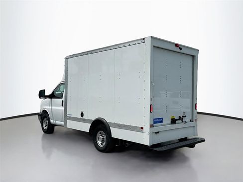 New 2024 Chevrolet Express 3500 w/ Power Convenience Package RWD image 5