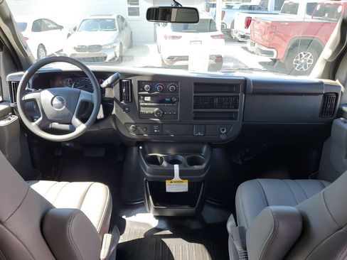 New 2026 GMC Savana 2500 Extended RWD image 12