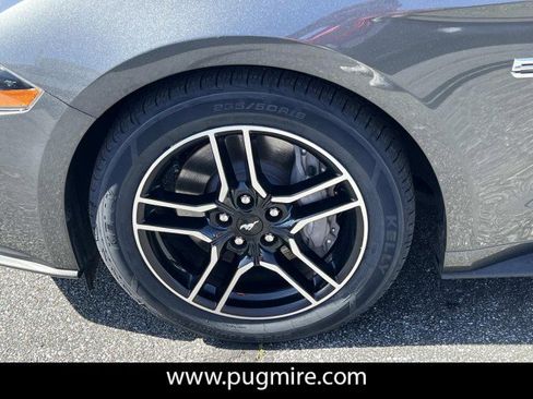 Used 2020 Ford Mustang GT image 11