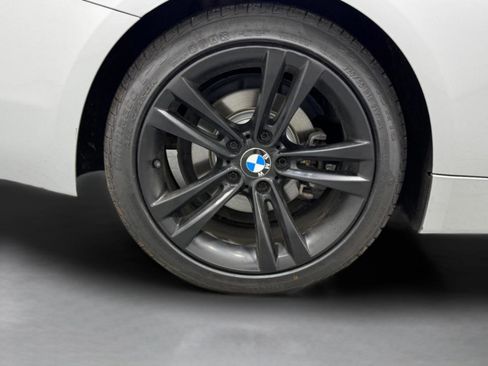 Used 2018 BMW 430i Convertible image 9