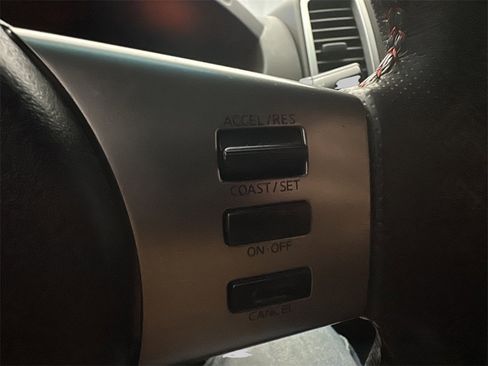 Used 2011 Nissan Xterra PRO-4X image 11