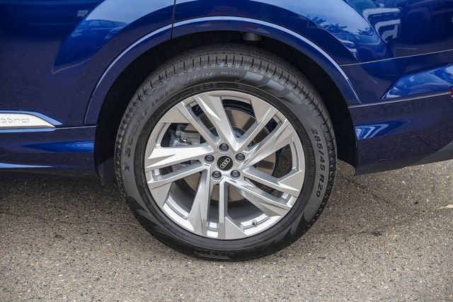 Used 2022 Audi Q7 2.0T Premium Plus AWD/4WD image 12